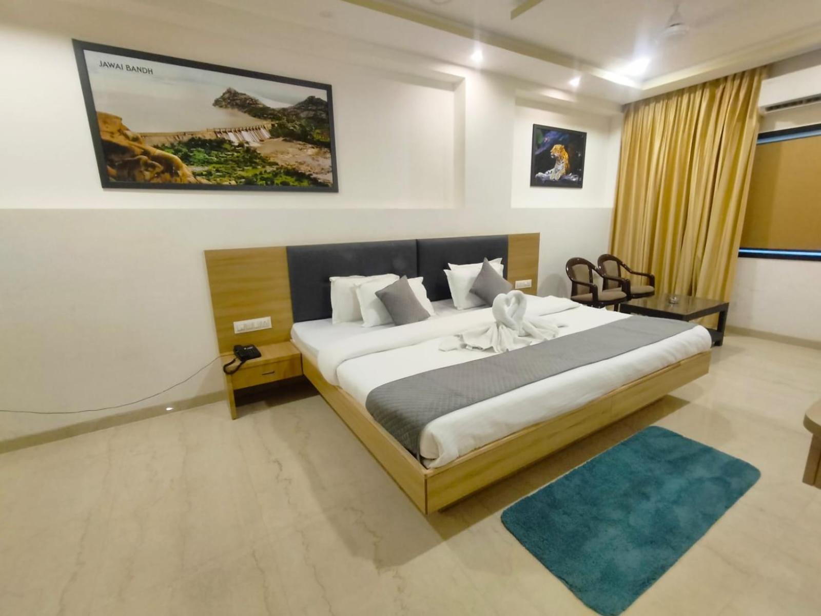 Sun Stone Hotel&Club - Jawai Sheoganj Extérieur photo